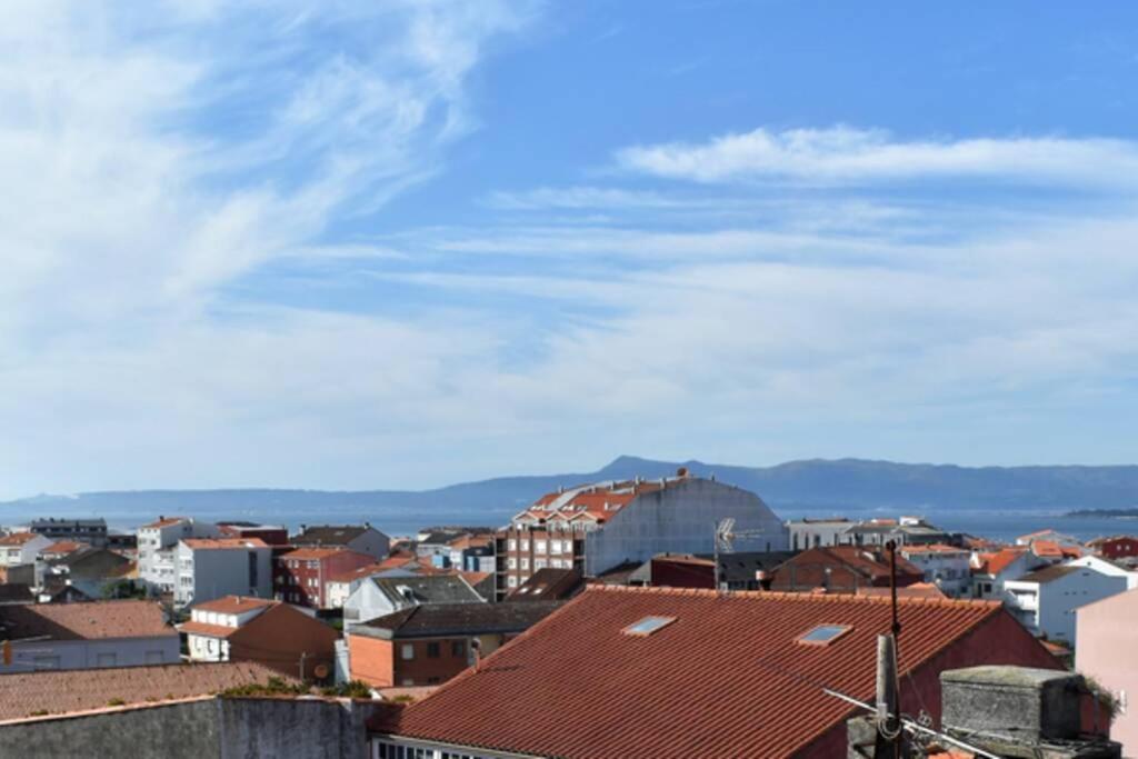 Precioso Atico En Pleno Centro De O Grove Apartment Exterior foto